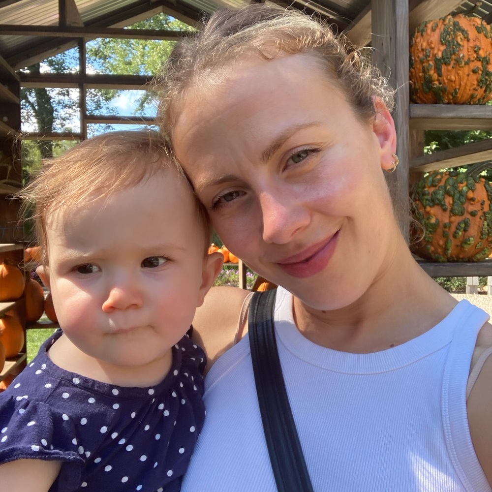 Meet your Posher, Julia